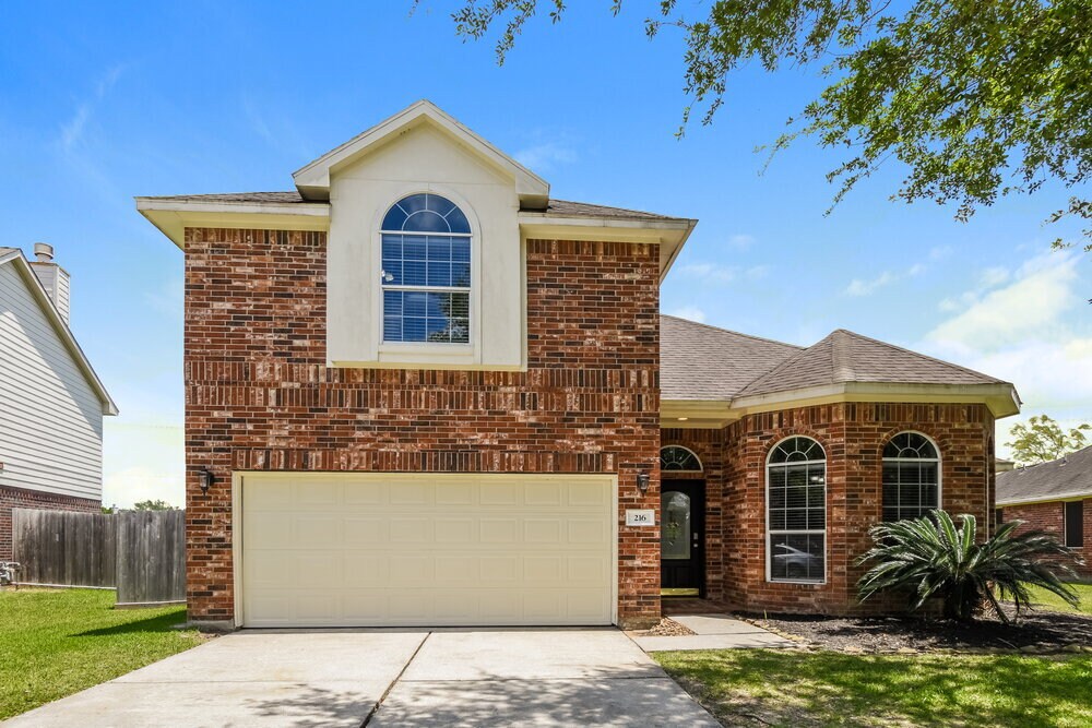 Foto principal - 216 Meadowhill Ln