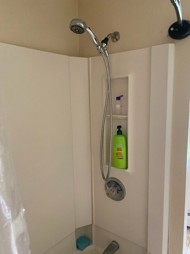 16 Ayer St, Oakland, ME 04963 Apartments Oakland, ME