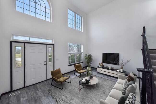 Building Photo - 730 Boyce Rd