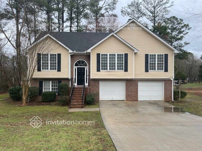 Building Photo - 3940 Cumberland Trail SE