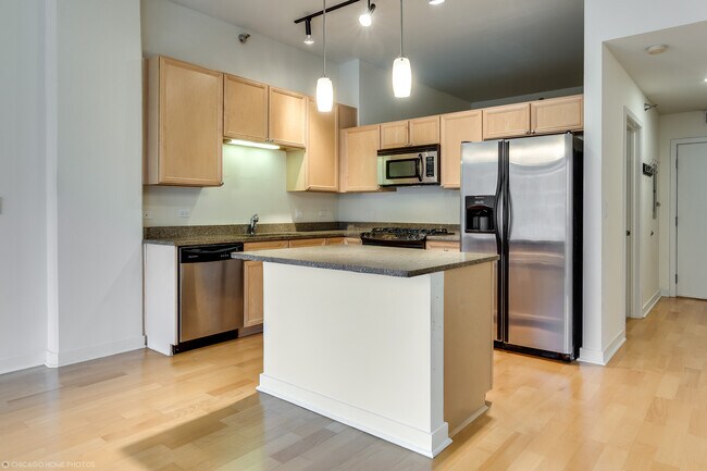 Foto del edificio - 901 W Madison St