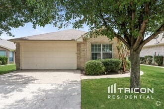 Building Photo - 1145 Boxwood Dr
