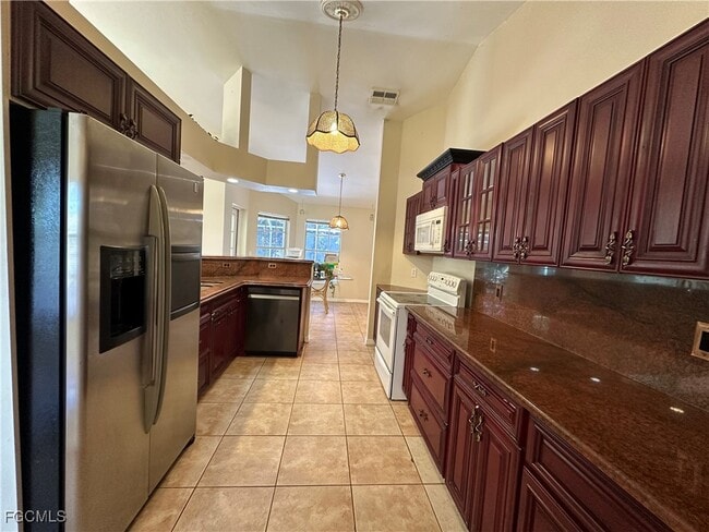 Building Photo - 8069 Anhinga Rd