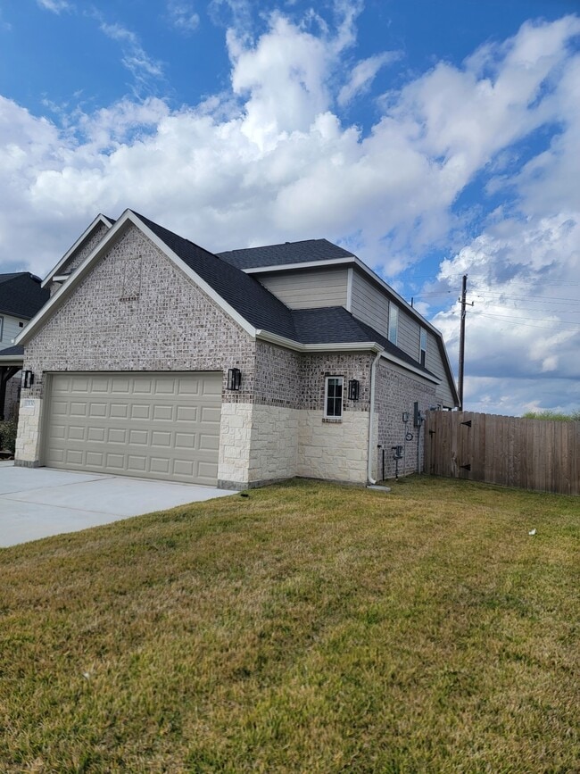 Building Photo - 3130 Boulder Rdg Dr