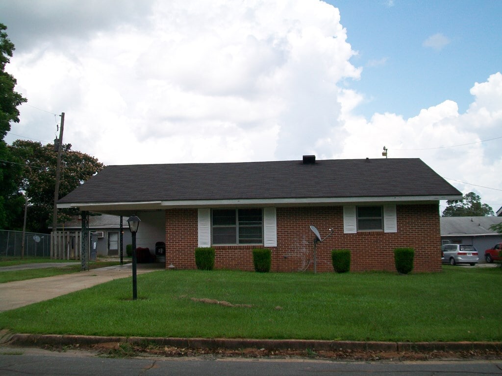 101 Woodland Ave, Americus, GA 31709 House Rental in Americus, GA
