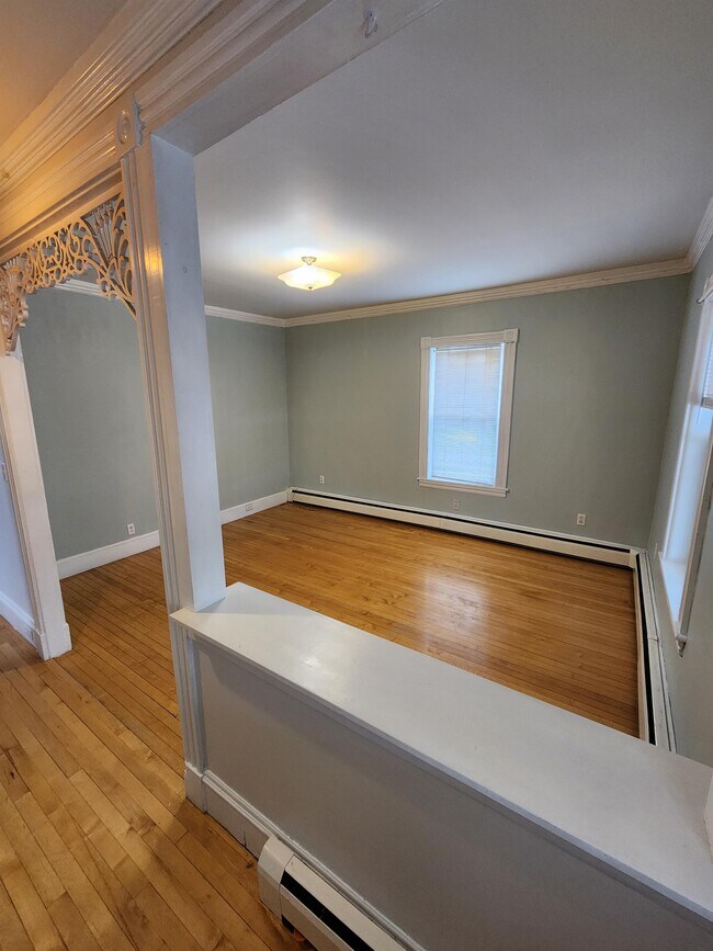 Building Photo - 344 Katahdin Ave