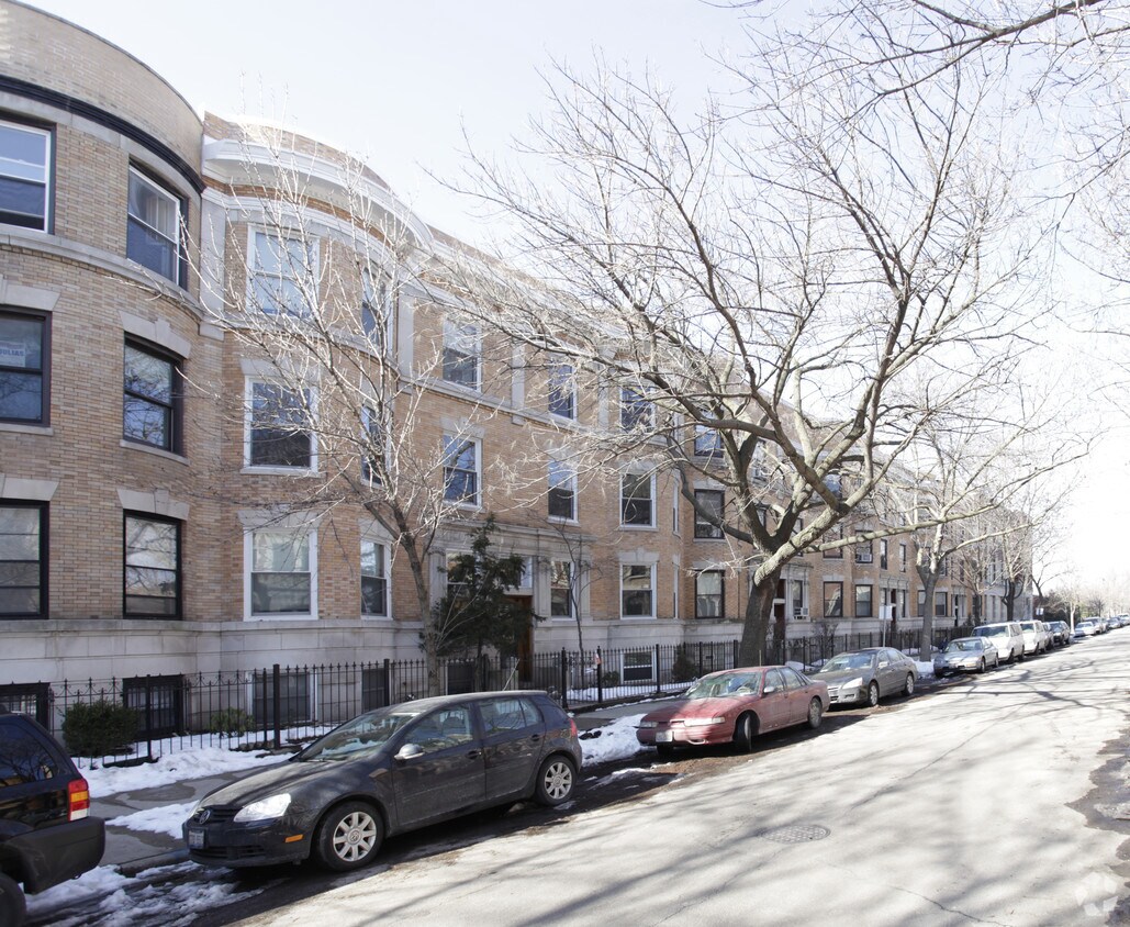 Building Photo - 2010-2012 N Howe St