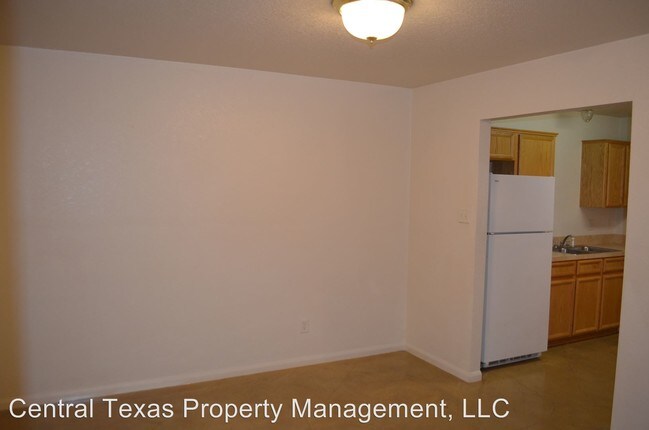 Building Photo - 940 Ramblewood St