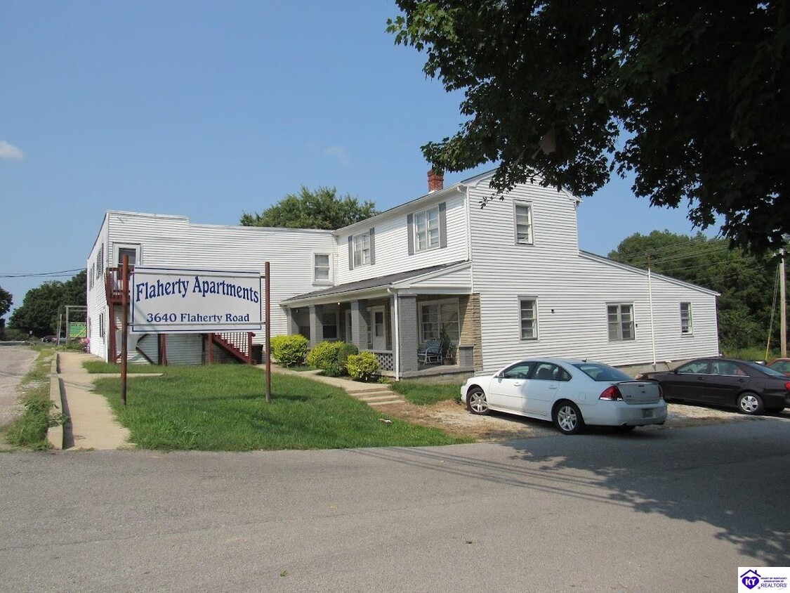 Primary Photo - 3640 Flaherty Rd