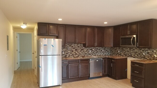 Cocina/sala de estar/comedor de concepto abierto - 90 Washington Ave