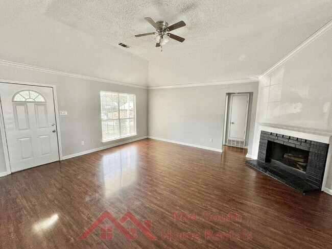 Foto del edificio - 55 Oakridge Cove