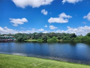 Building Photo - 9450 Poinciana Pl