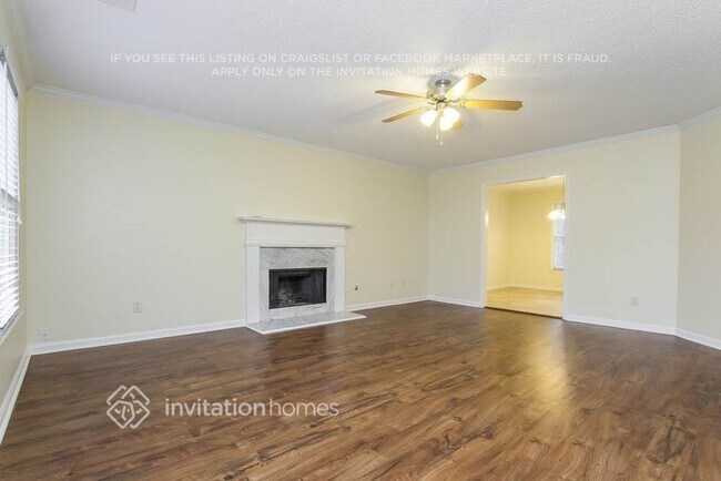 Building Photo - 175 Park Meadows Dr SW