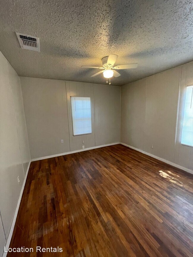 Foto del edificio - 3 br, 1 bath House - 3609 32nd Street