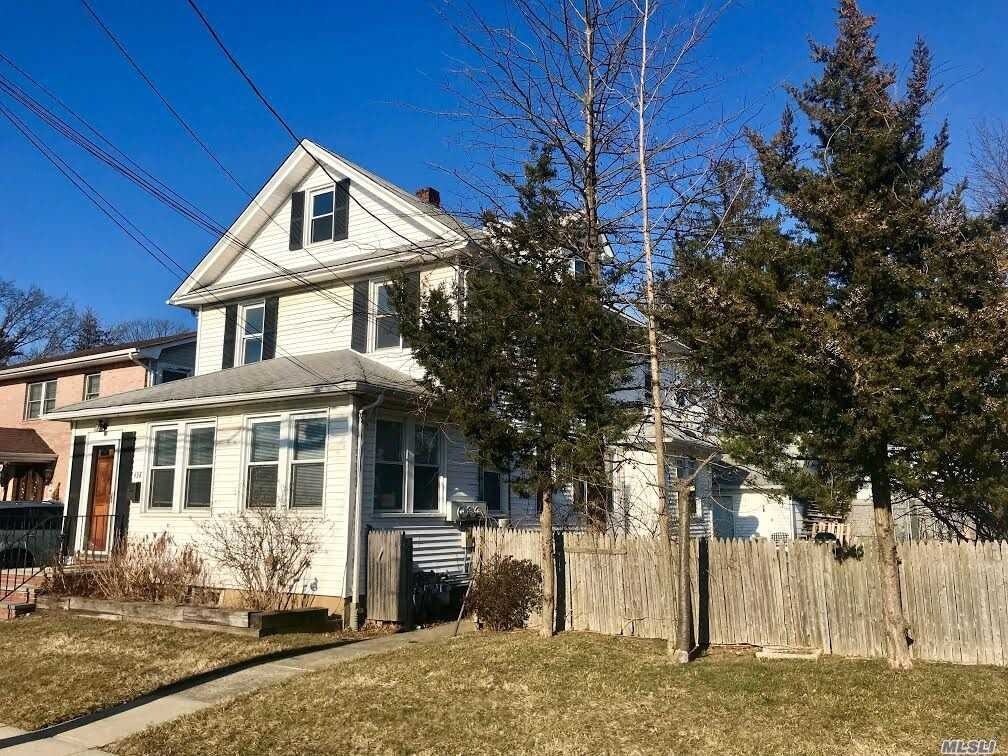 Building Photo - 456 Burkhard Ave