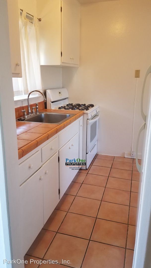 1403 Carleton St, Berkeley, CA 94702 Apartment for Rent in Berkeley