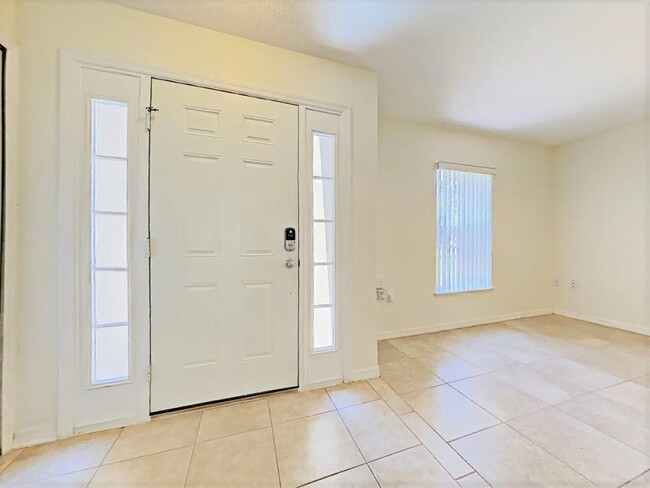 Foto del edificio - 2412 Palmetto Ridge Cir