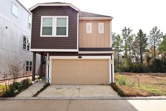 Building Photo - 3316 Vine Ter Trce