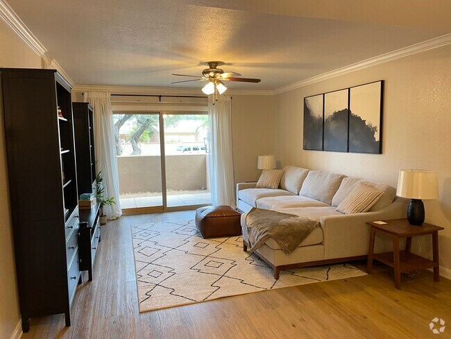 Building Photo - 8260 E Arabian Trl