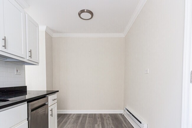 Foto del edificio - 837 W Cornelia Ave