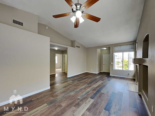 Foto del edificio - 3829 Intermezzo Way