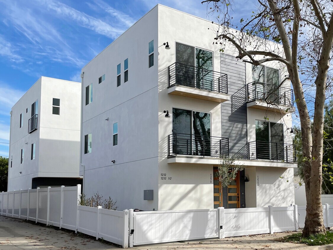 Primary Photo - 5232 Tilden Ave
