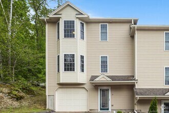 Building Photo - 67 Corning Rd
