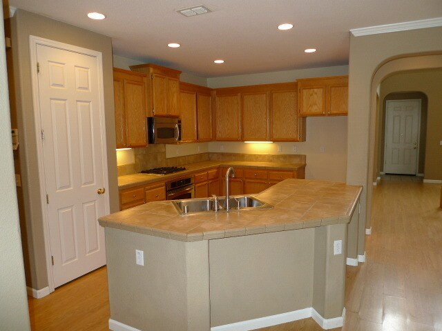 Primary Photo - 10324 Canadeo Cir