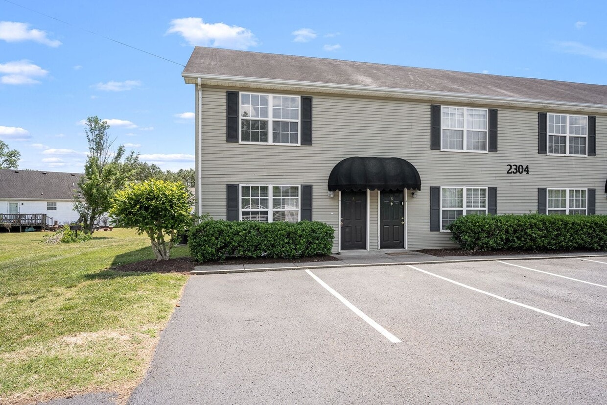 Hamlet Square Townhomes -2304A - Hamlet Square Townhomes -2304A