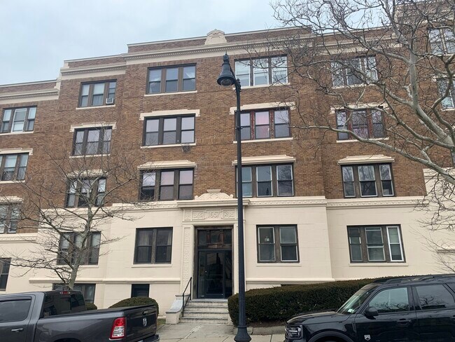 Foto del edificio - 1657 Commonwealth Ave