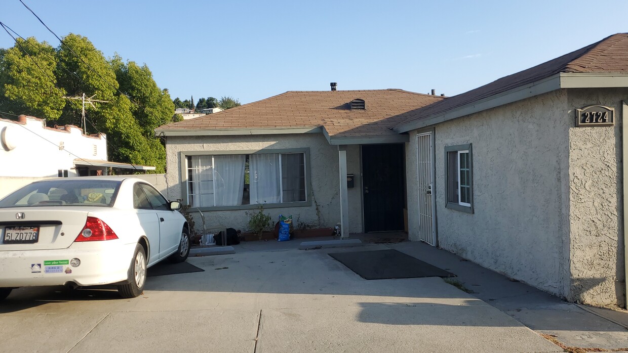 Building Photo - 2724 Ballard St