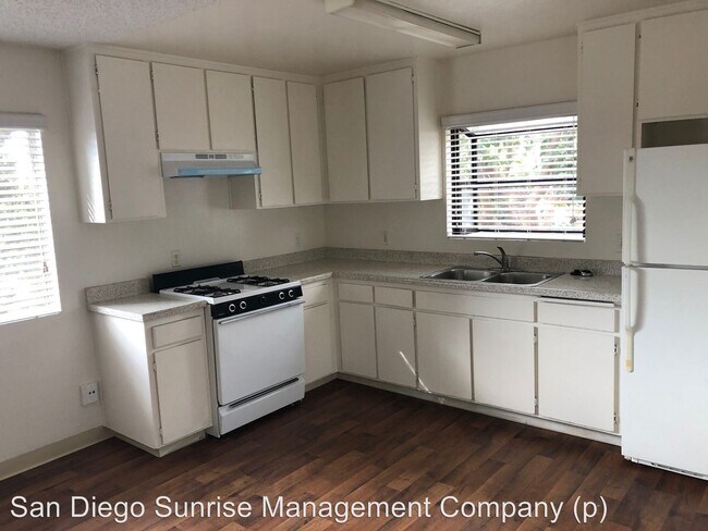 Foto del edificio - 5333 Rex Ave