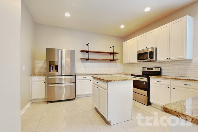 Foto del edificio - 9247 Wellstone Dr