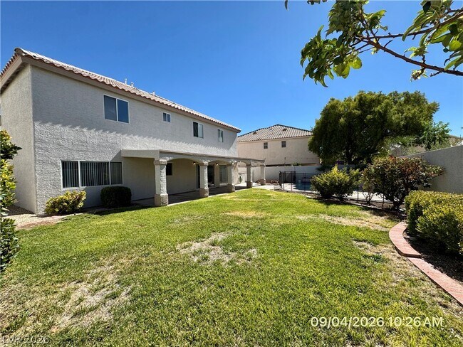Foto del edificio - 7817 Wedlock Ln