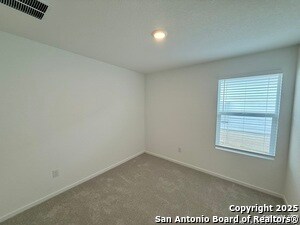 Foto del edificio - 289 Tahoe Ave