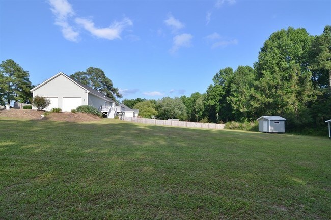 Building Photo - 2686 NC 27 E