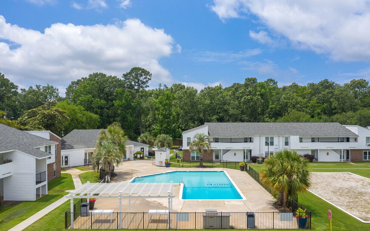 1800 Ashley West Apartments in Charleston, SC