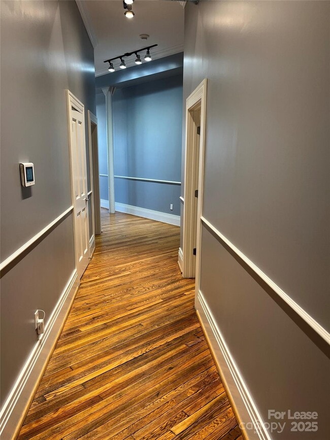 Building Photo - 52 Biltmore Ave