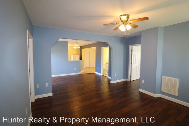 Building Photo - 2 br, 1 bath House - 1735 Mountainview Road