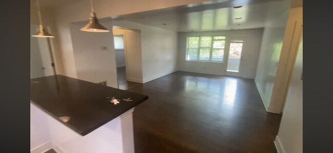 Foto del edificio - 2536 W Fitch Ave