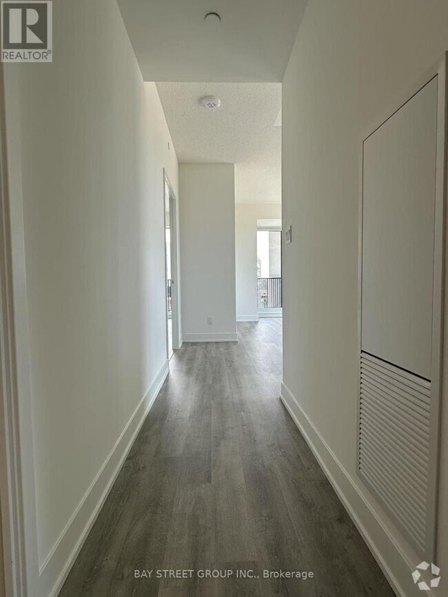 Building Photo - 56-1456 Andre de Grasse St