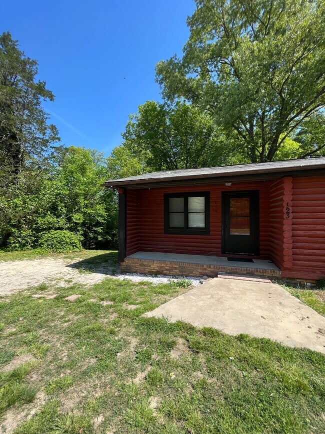 Foto del edificio - 123 High Ridge Ct