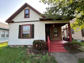 Building Photo - 907.5 Jewell St