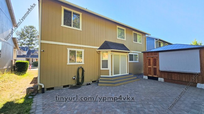 Building Photo - 12917 82nd Ave Ct E