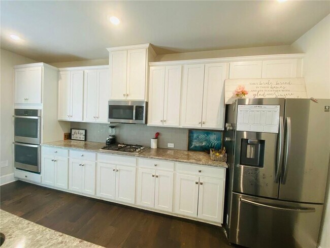 Building Photo - 5274 Sophia Downs Ct