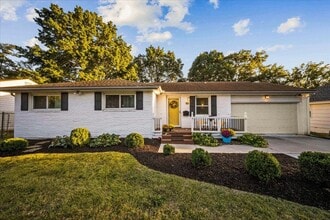 Building Photo - 1105 W 85th Terrace Building Photo - 1105 W 85th Terrace