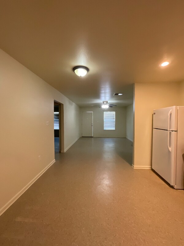 Foto del edificio - 1208 Savage Forks Rd