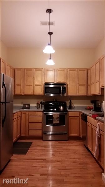 Building Photo - 1609 Long St