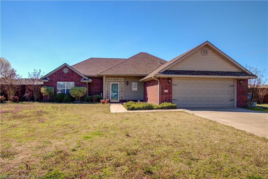 Primary Photo - 6806 Red Bud Dr