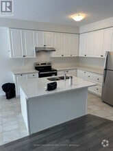 Building Photo - 20 Lipscott Dr